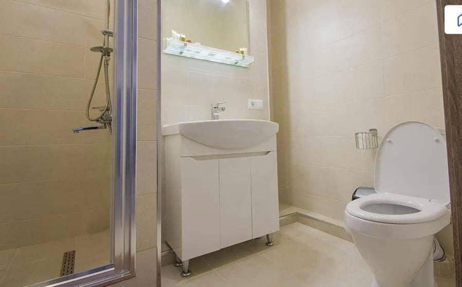 Tikas Home Апартаменты ティビリシ 部屋 写真